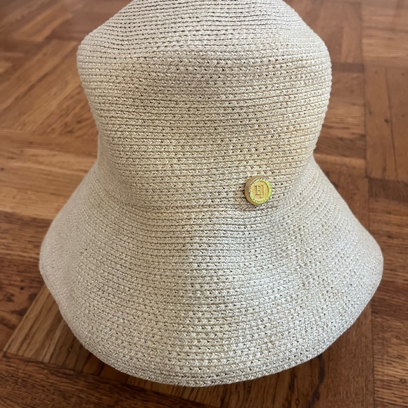 Eric Javits Stunning squishee Cream Straw Beach Bucket Hat - Picture 5 of 7
